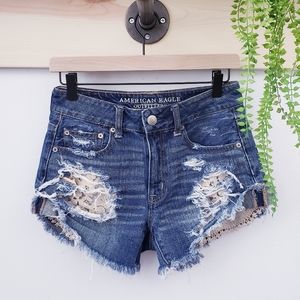 American Eagle High-Rise Festival Shorts